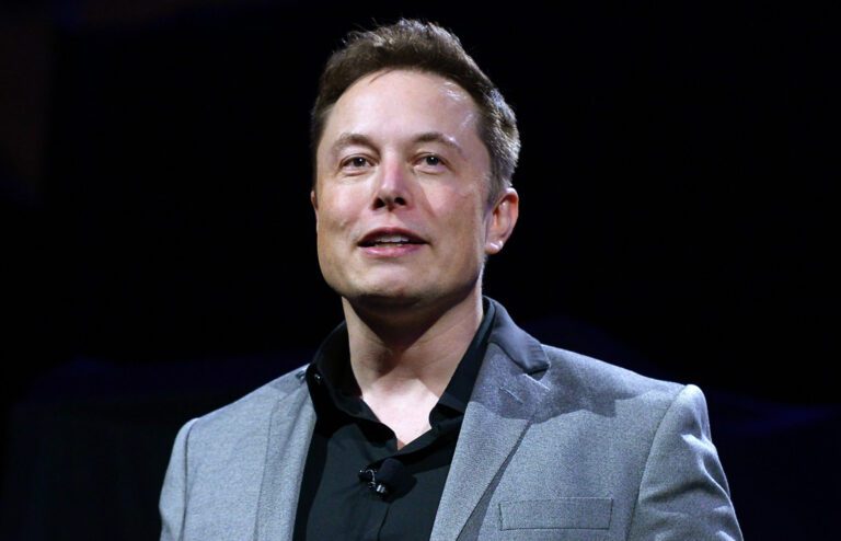 What App Elon Musk Recommends as An Alternative To WhatsApp - Optic Flux