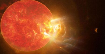 Sun Blasts Giant Solar Flare In 4 Years, Check Out The Video - Optic Flux