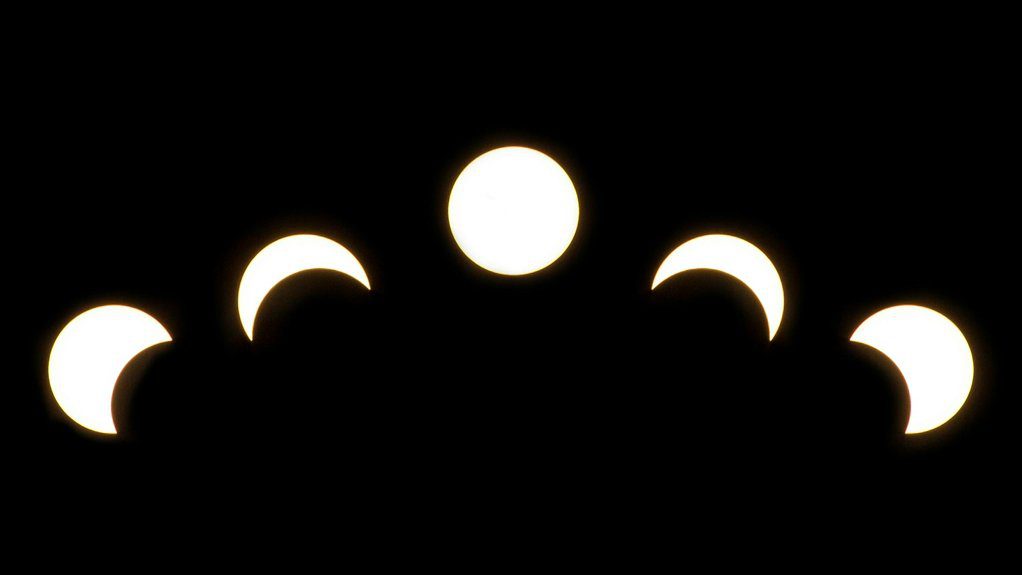 beaver moon lunar event
